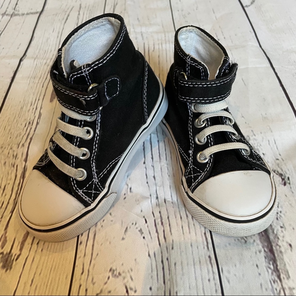 Black Cat & Jack High Top Sneakers